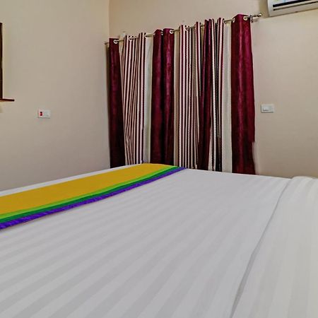 Itsy By Treebo - Divine Inn Chandīgarh Esterno foto