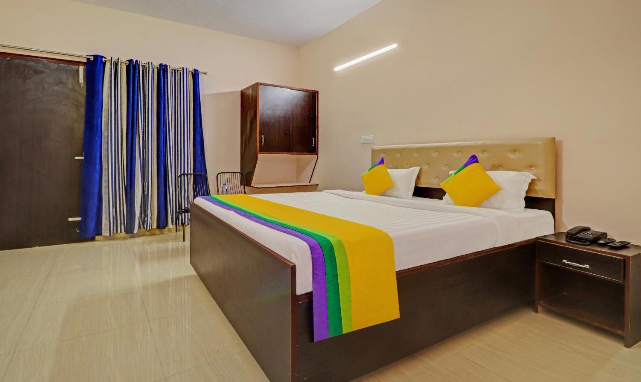 Itsy By Treebo - Divine Inn Chandīgarh Esterno foto